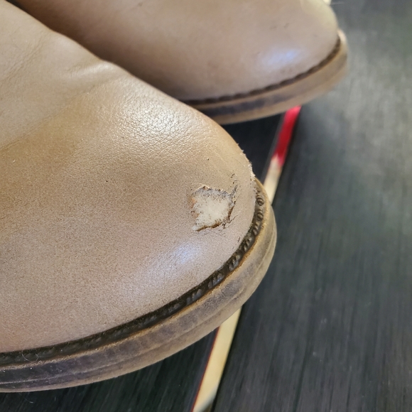 Spring summer and fall boots - Picture 3 of 3